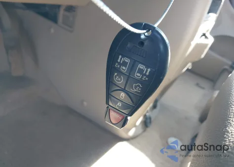 2014 Chrysler Town & Country Touring-L from USA, damaged, VIN 2C4RC1CG6ER229468